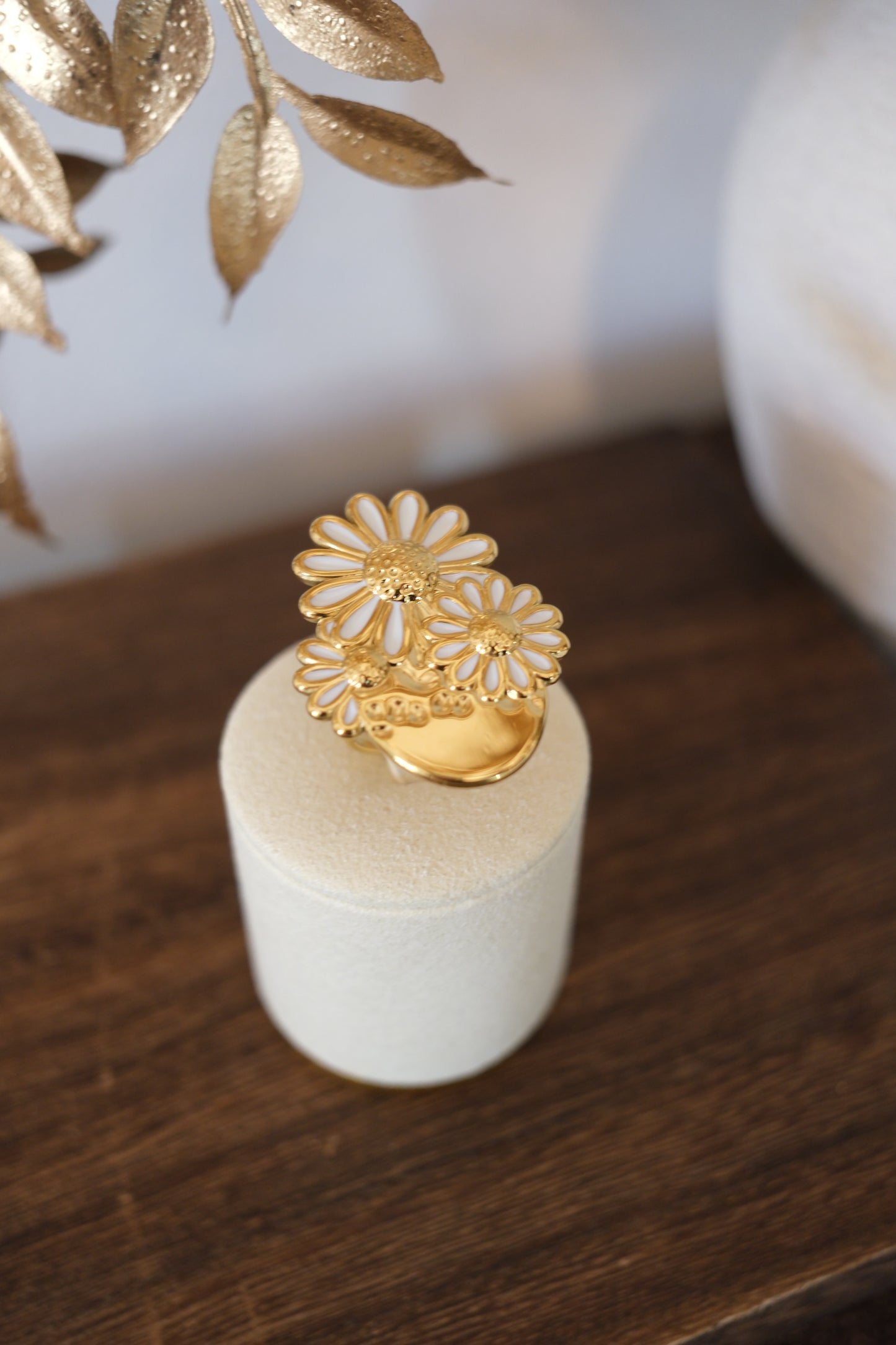 Daisira Ivory Ring