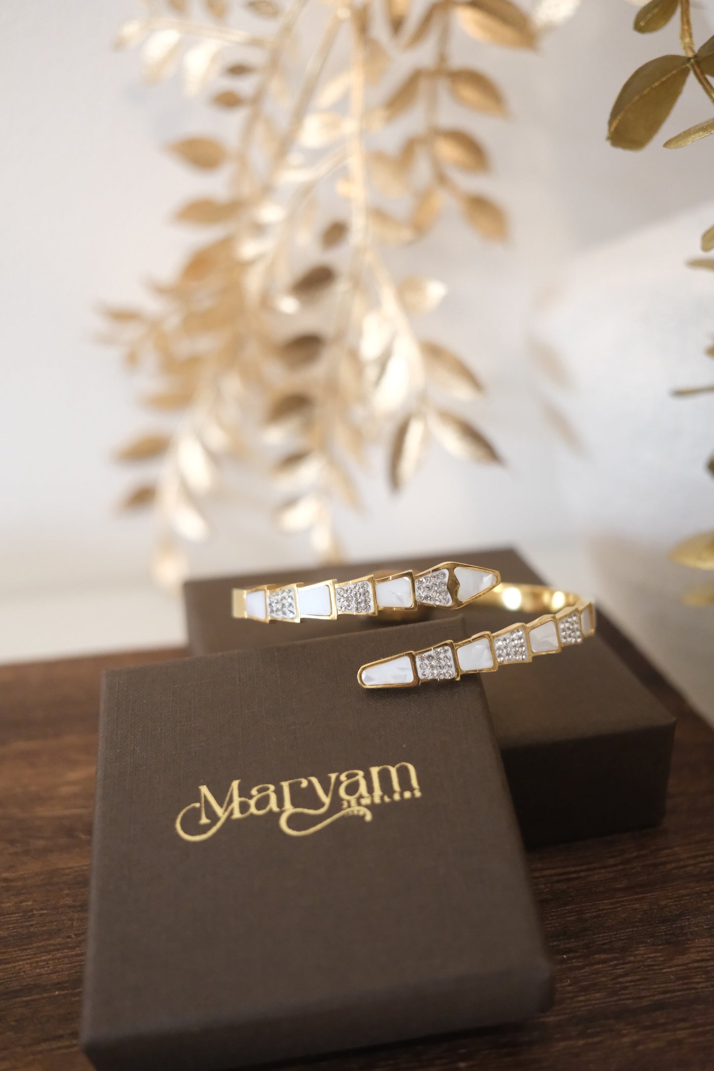 Serpent Elegance Bangle