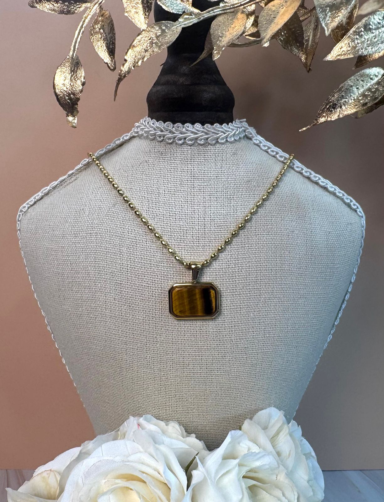 Knotx Necklace