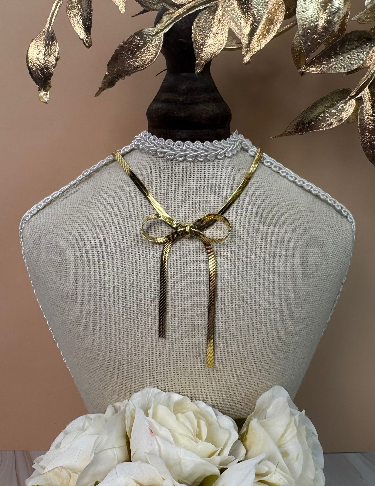 Bowstring Necklace