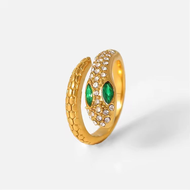 Nyra Ring