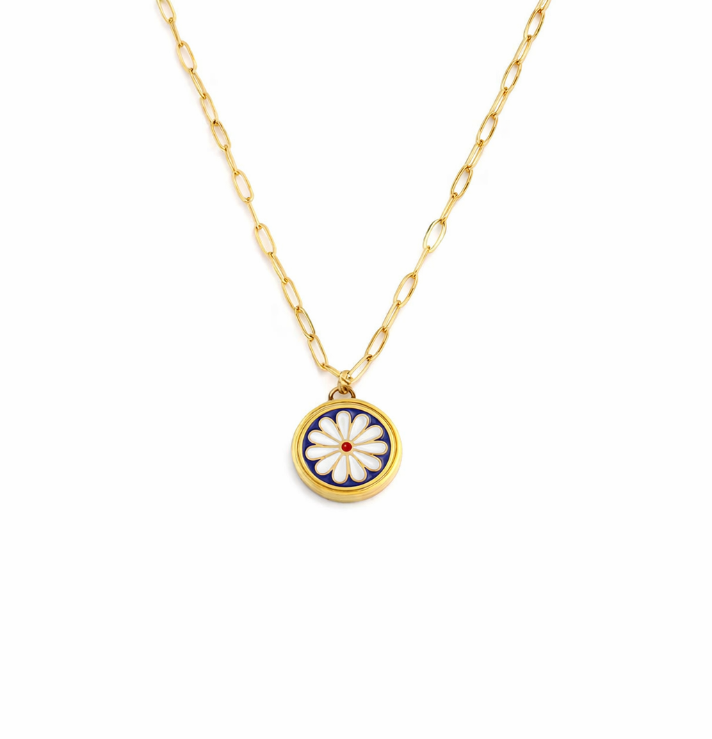 Daisy Charmie Necklace