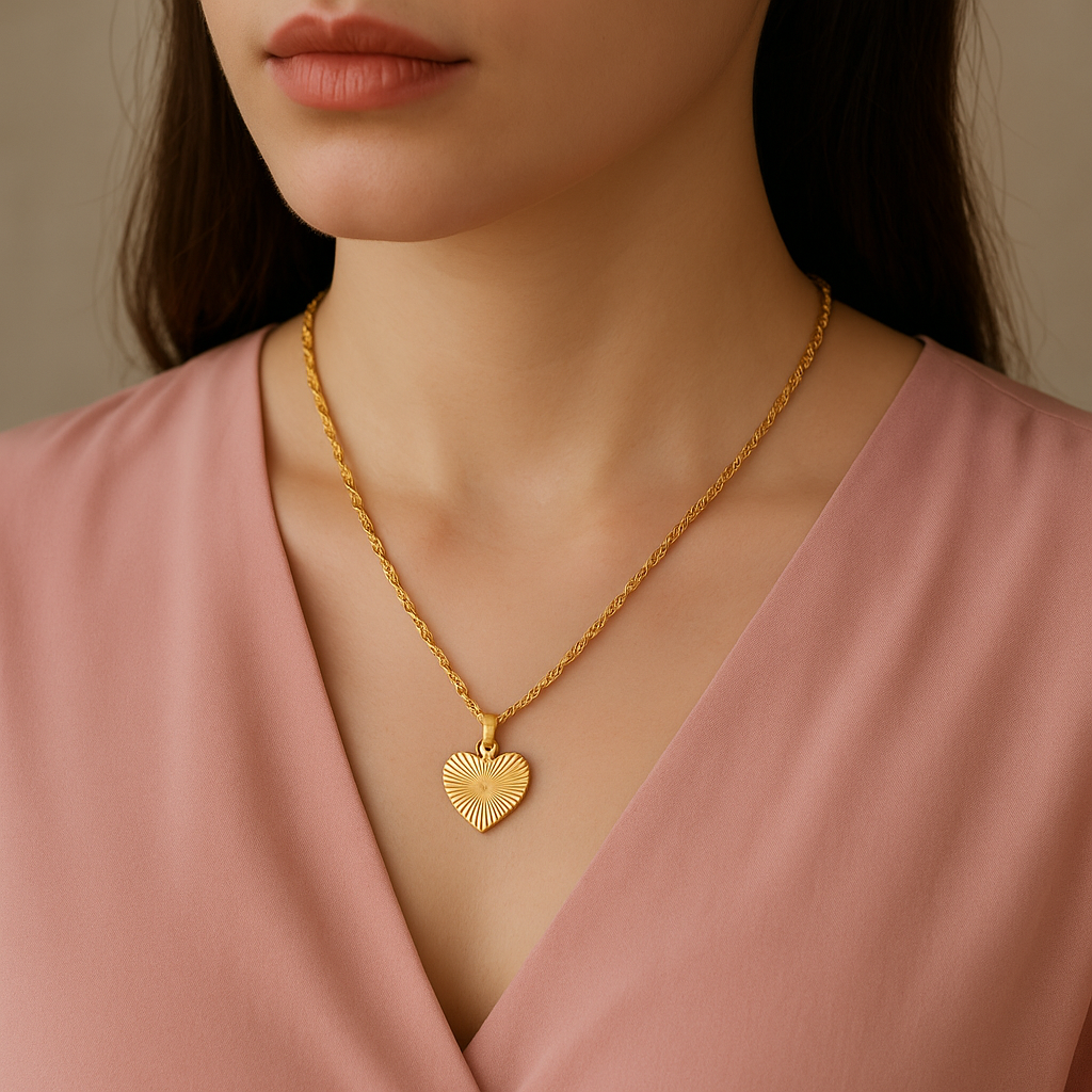 Aurelia Heart Necklace