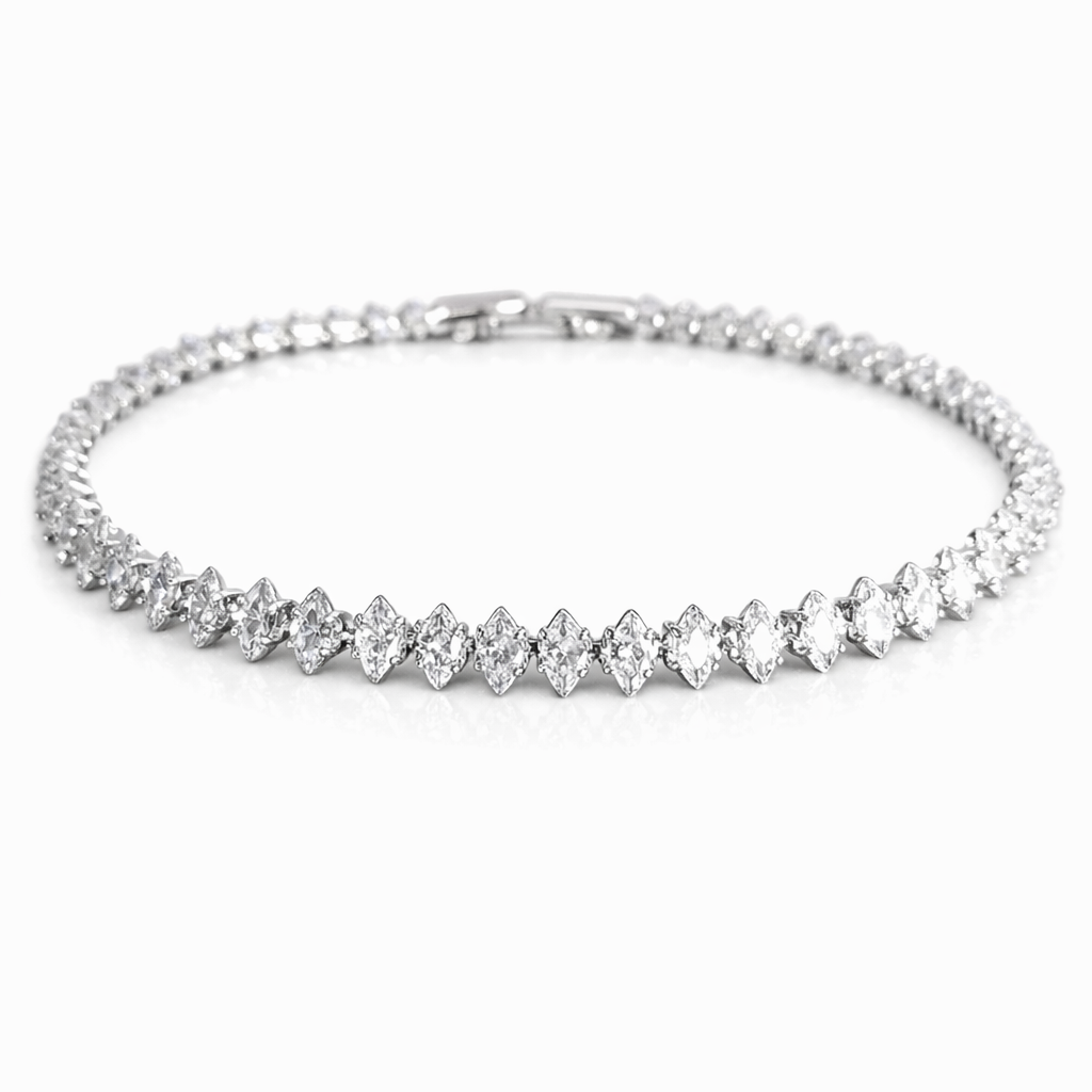 Éclat Marquise Tennis Bracelet