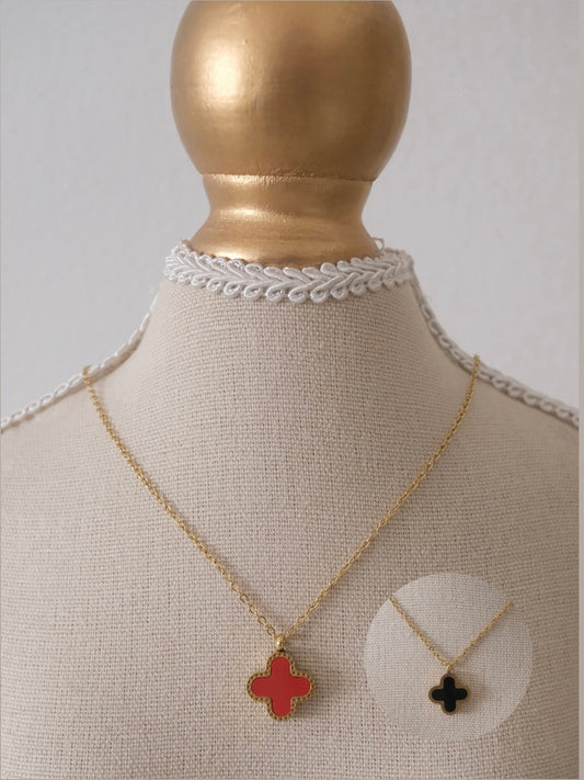 Noir Rouge Necklace