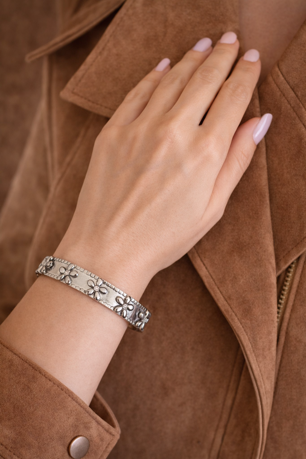 Fleurie Bangle