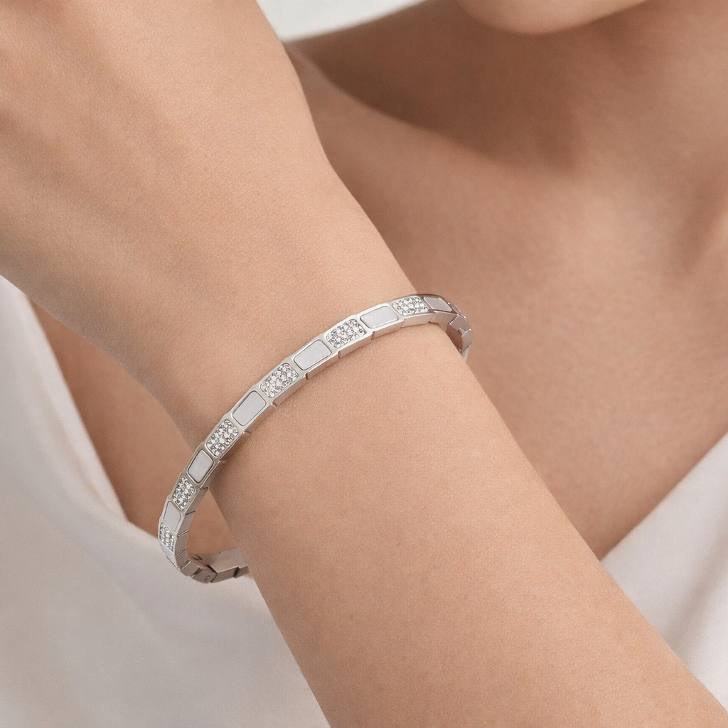 Kova Bangle