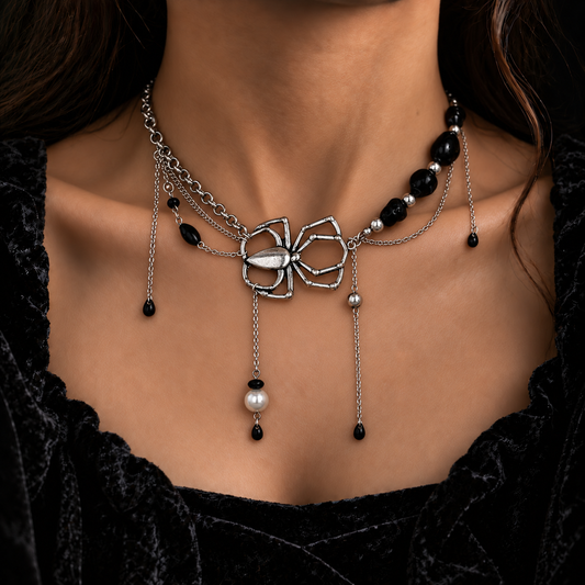 Silken Trap Necklace