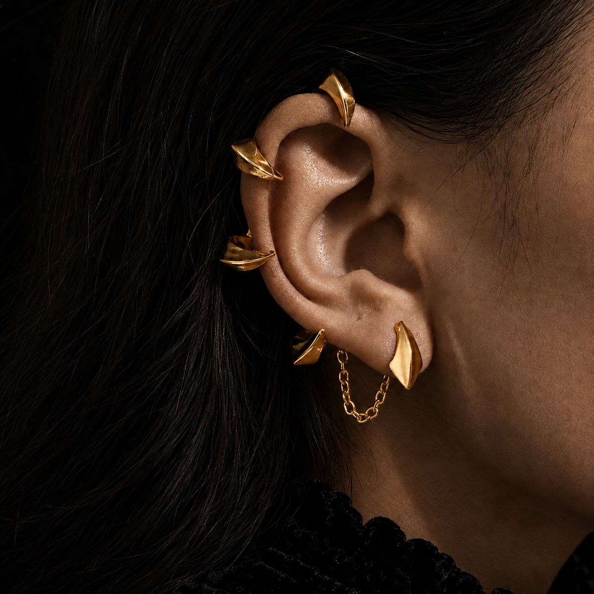 Wicked Thorn Ear Cuff