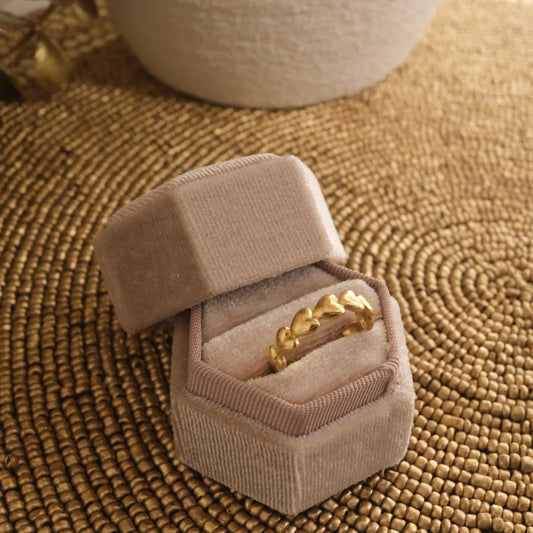 Bloom Hearts Ring