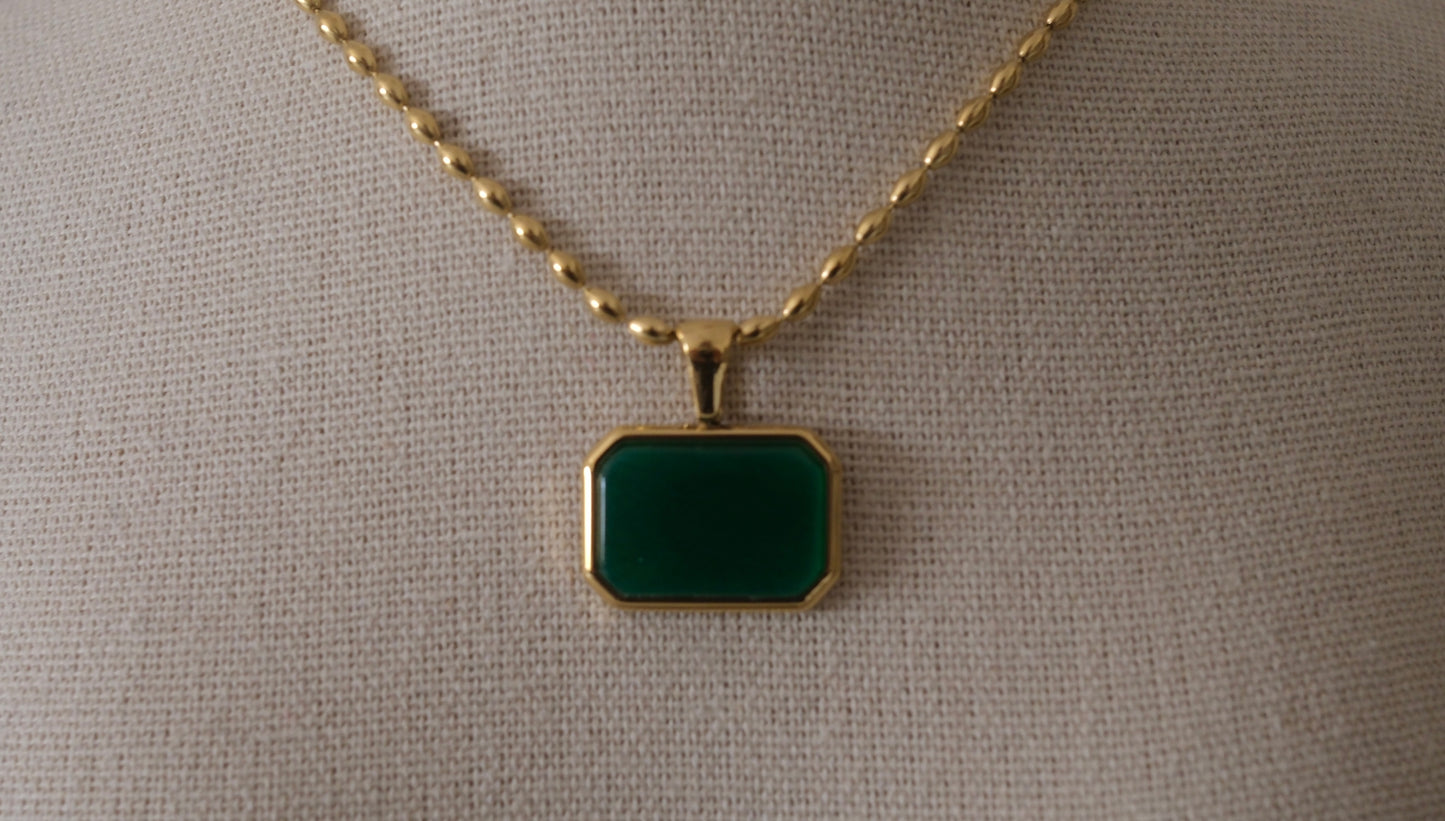 Emerald Bloom Necklace