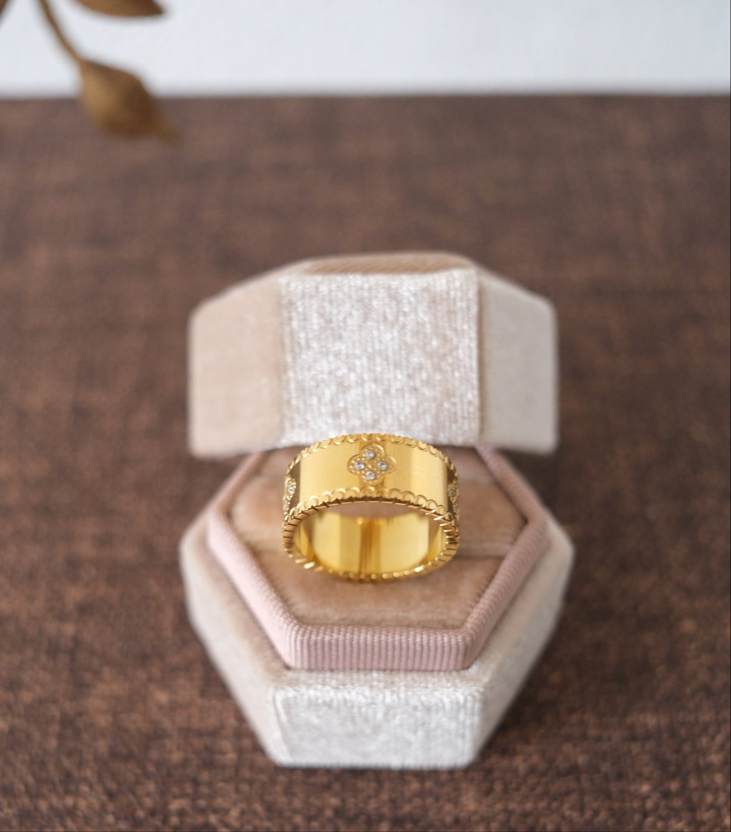 Aureline Ring