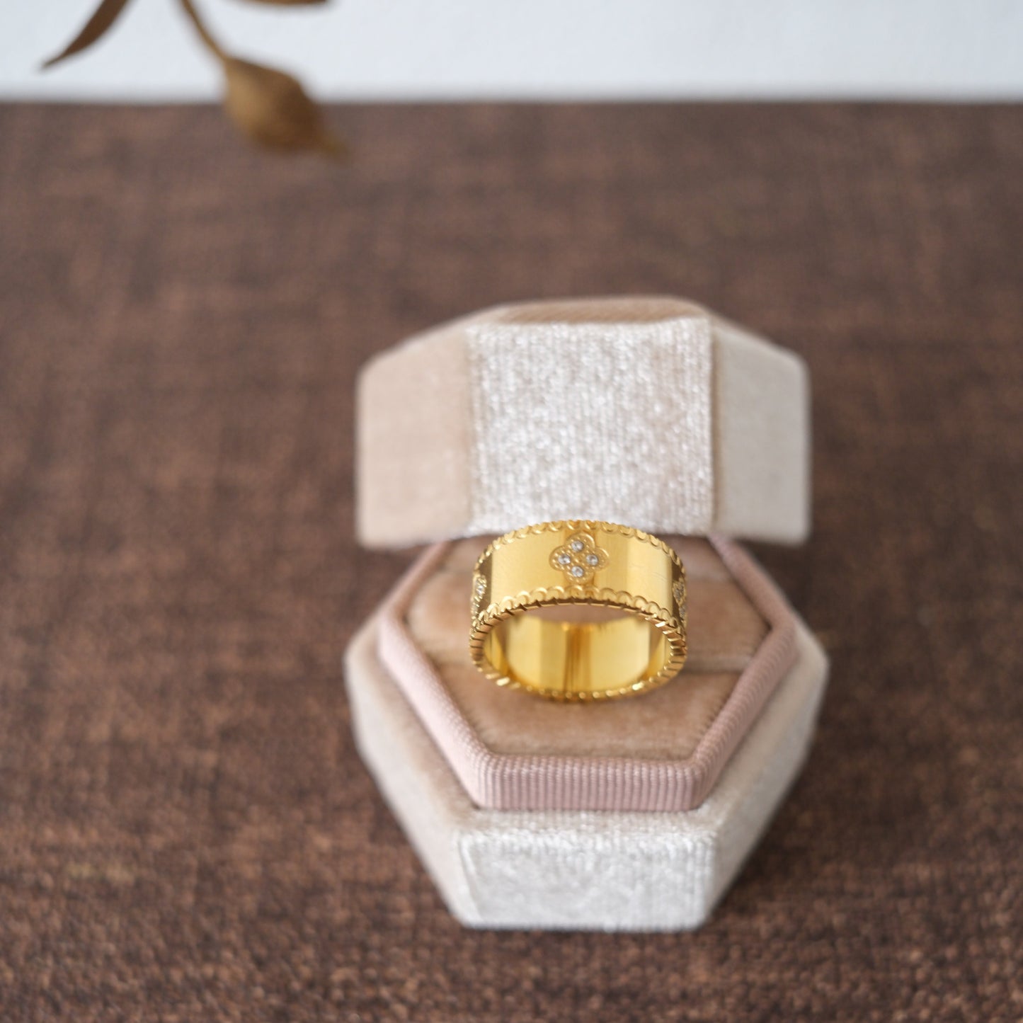 Aureline Ring