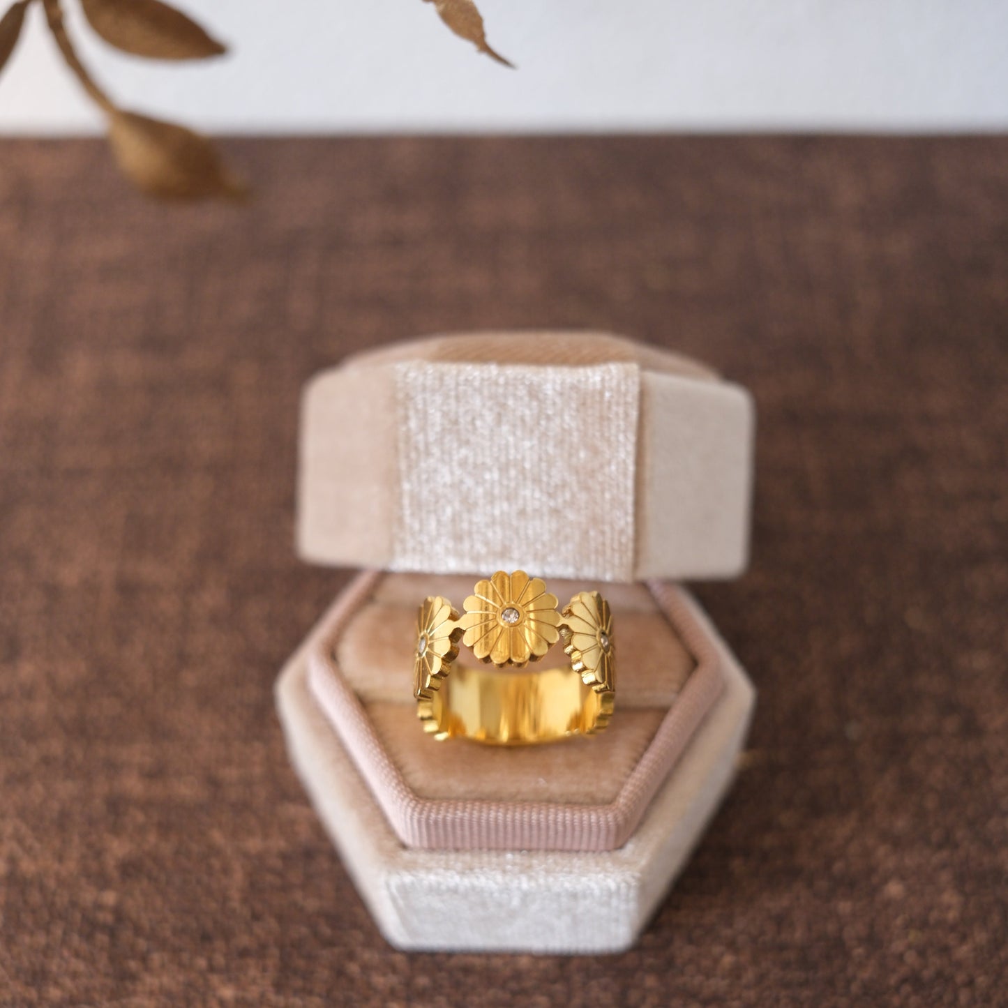 Solira Ring
