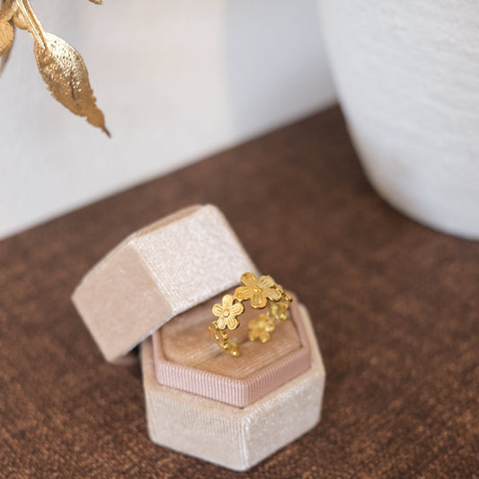 Solarae Ring