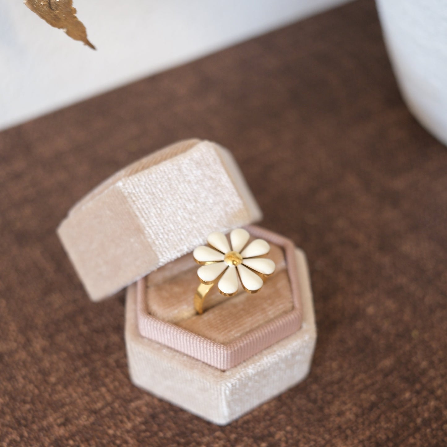 Daisette Ring