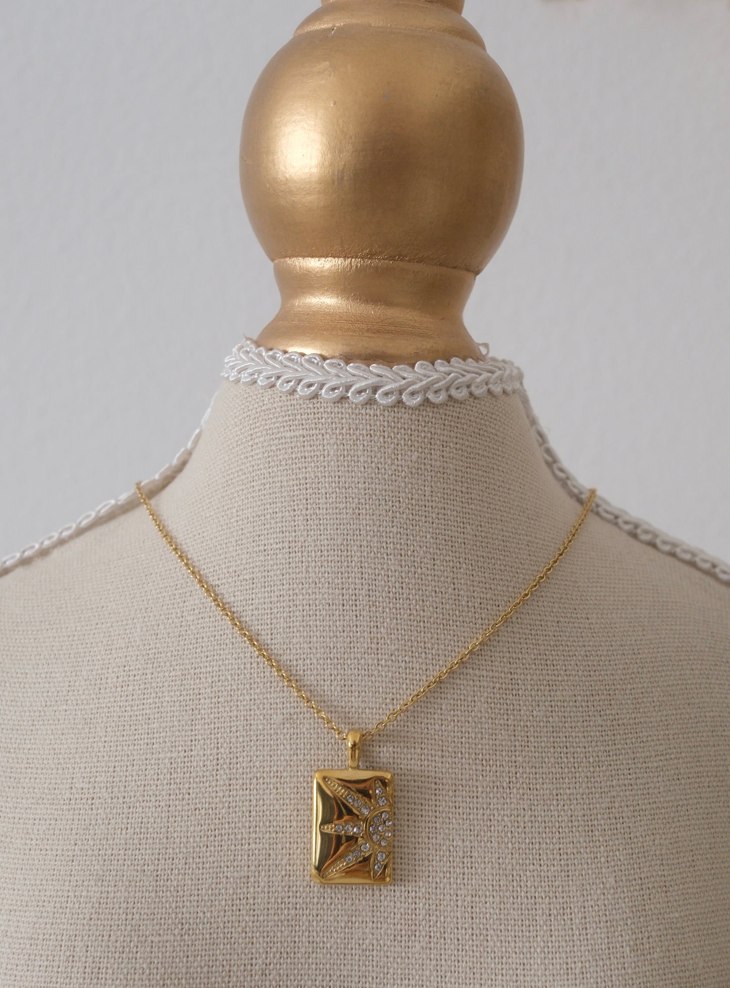 Solara Necklace