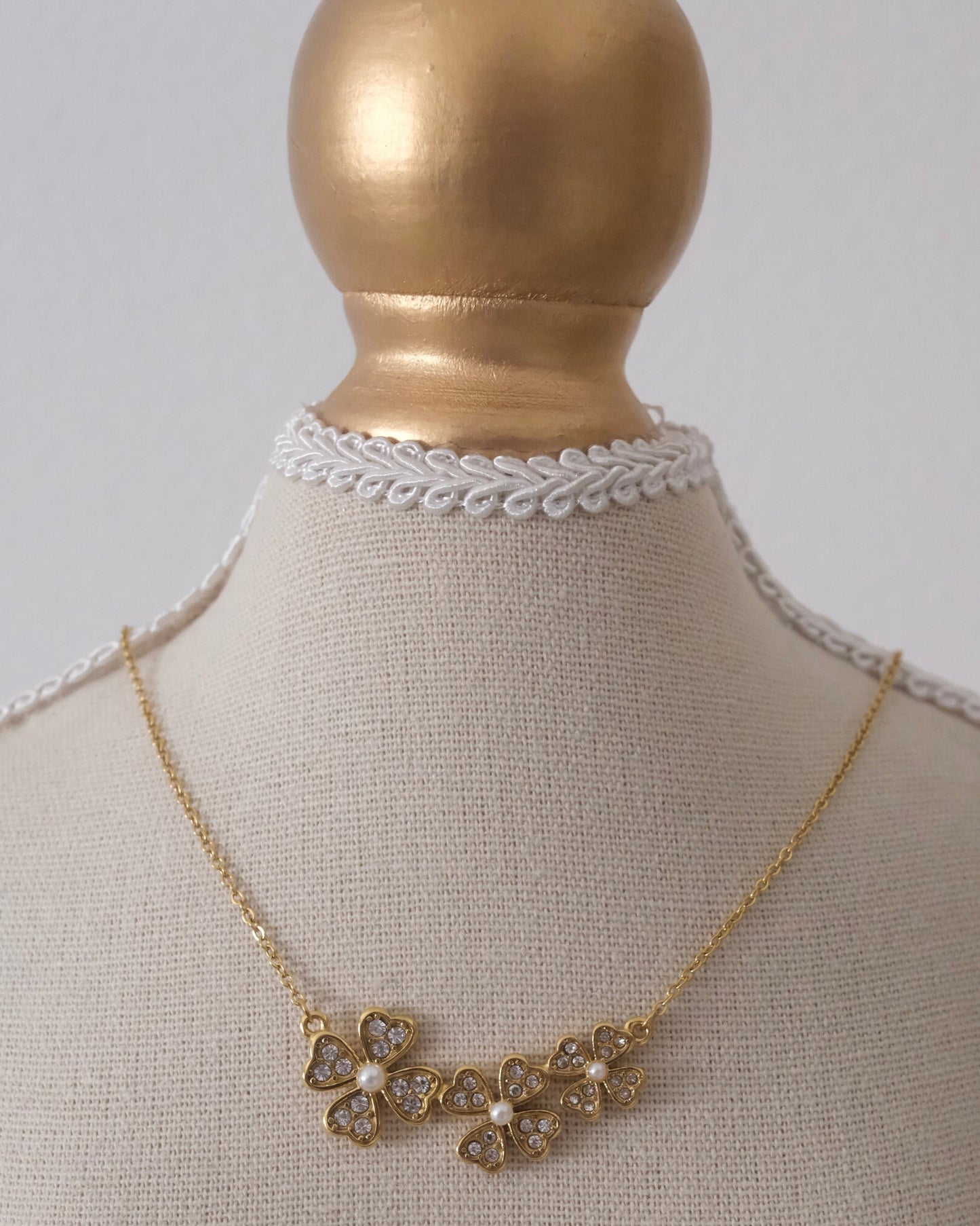 Butterbelle Necklace