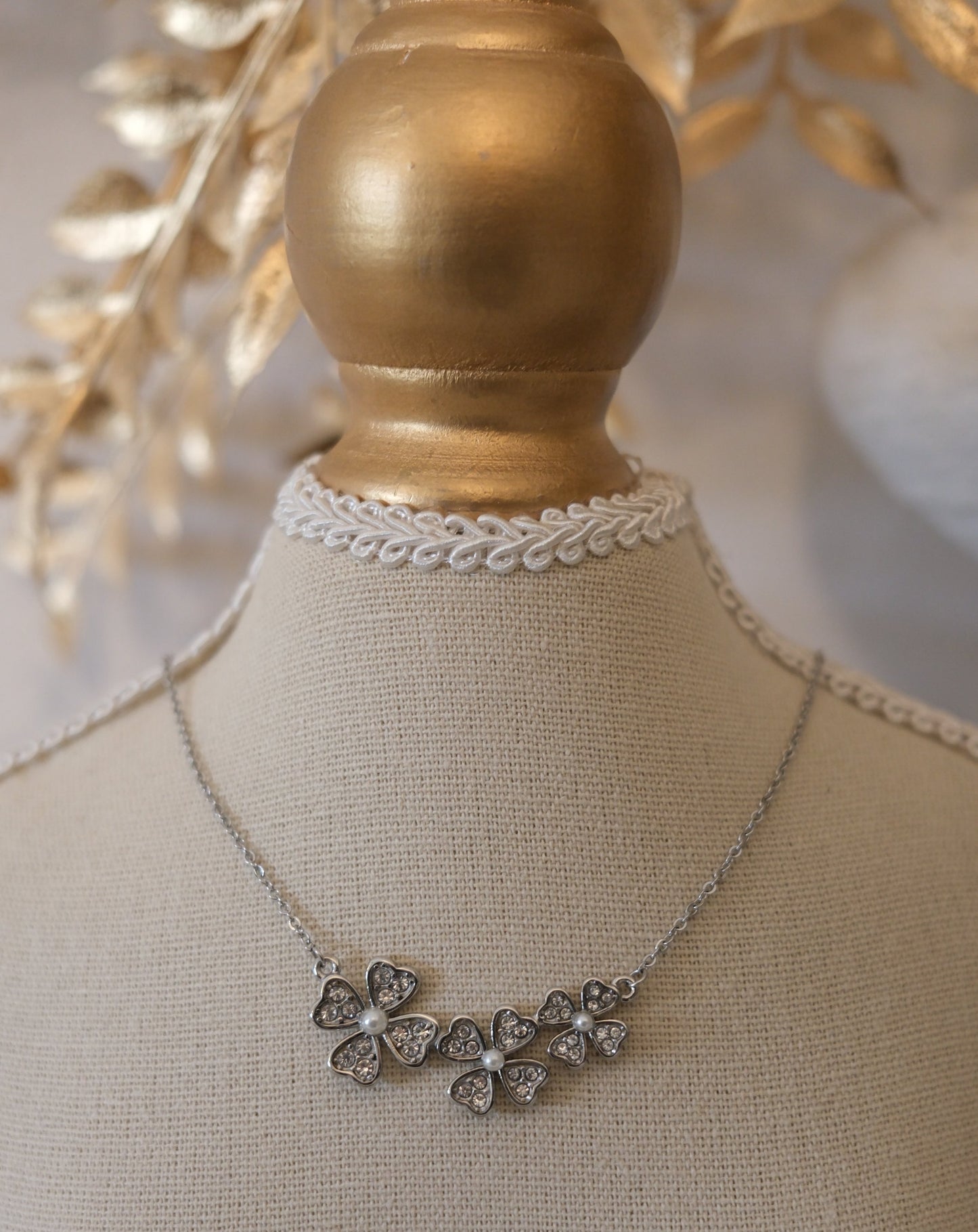 Butterbelle Necklace