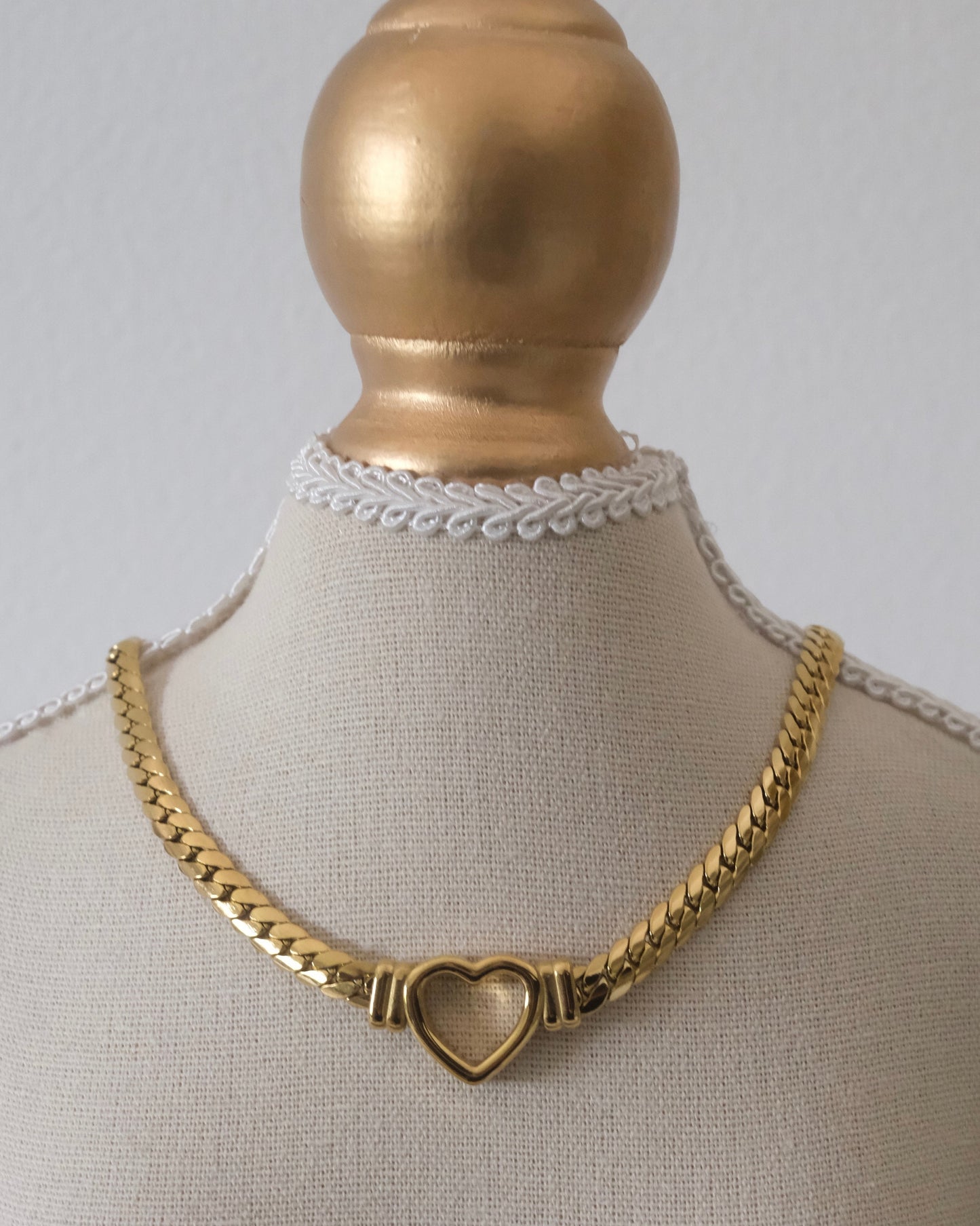 Honey Kiss Chain