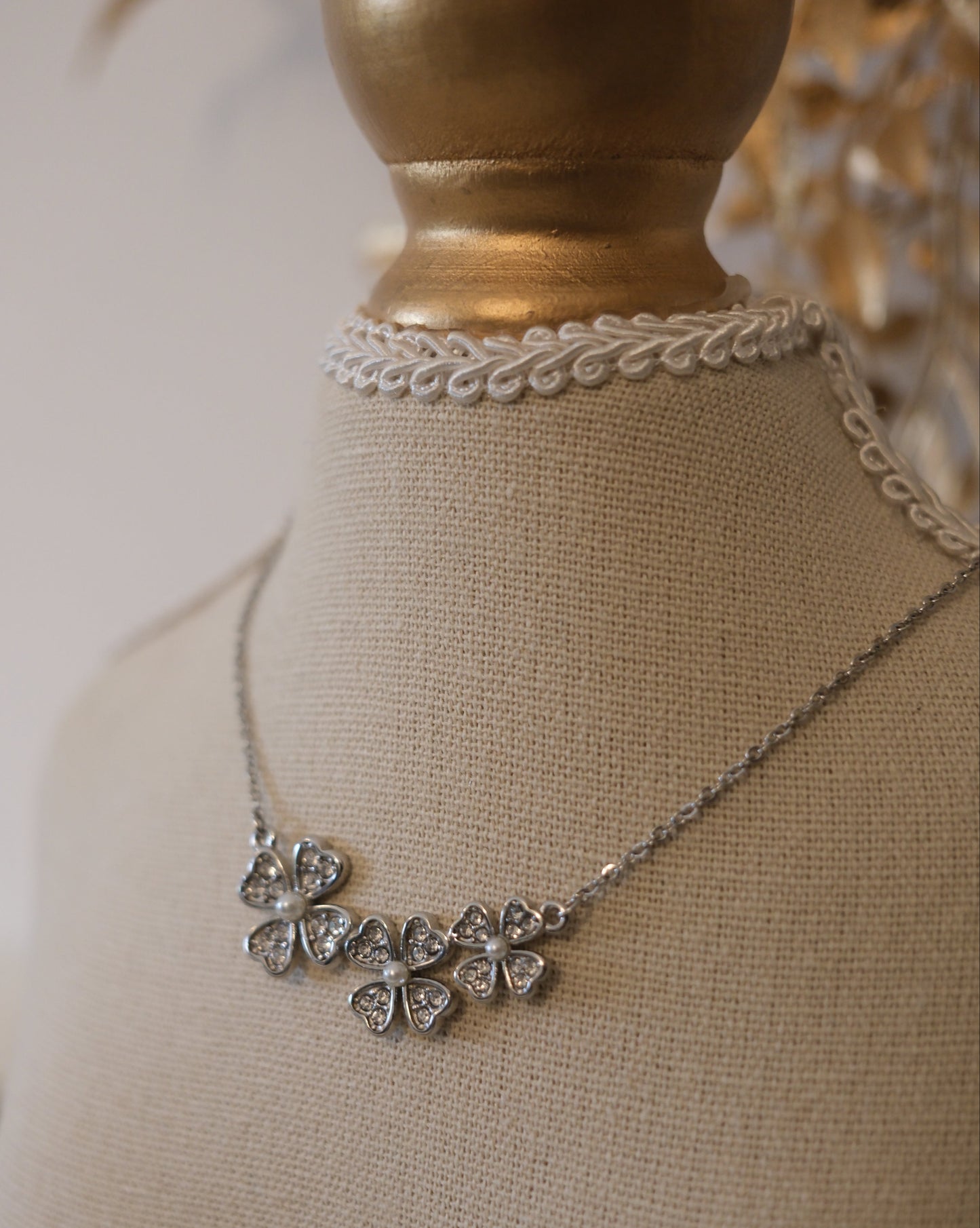 Butterbelle Necklace