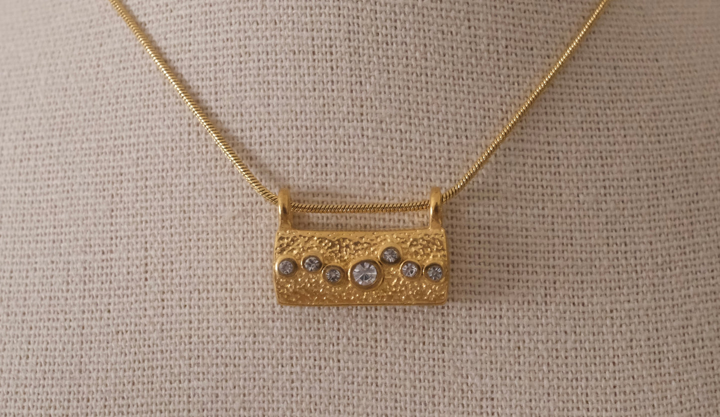 Delphi Light Necklace