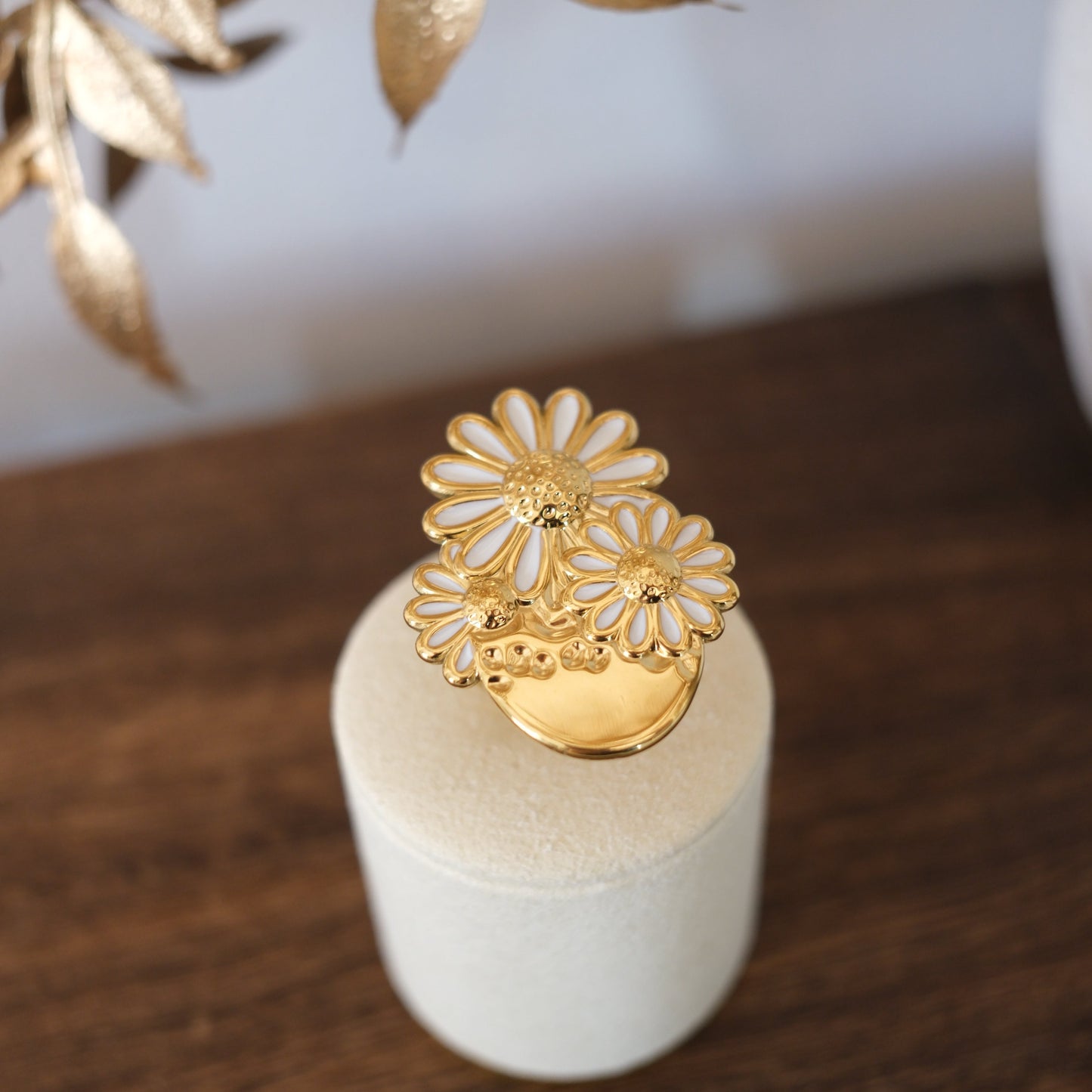 Daisira Ivory Ring