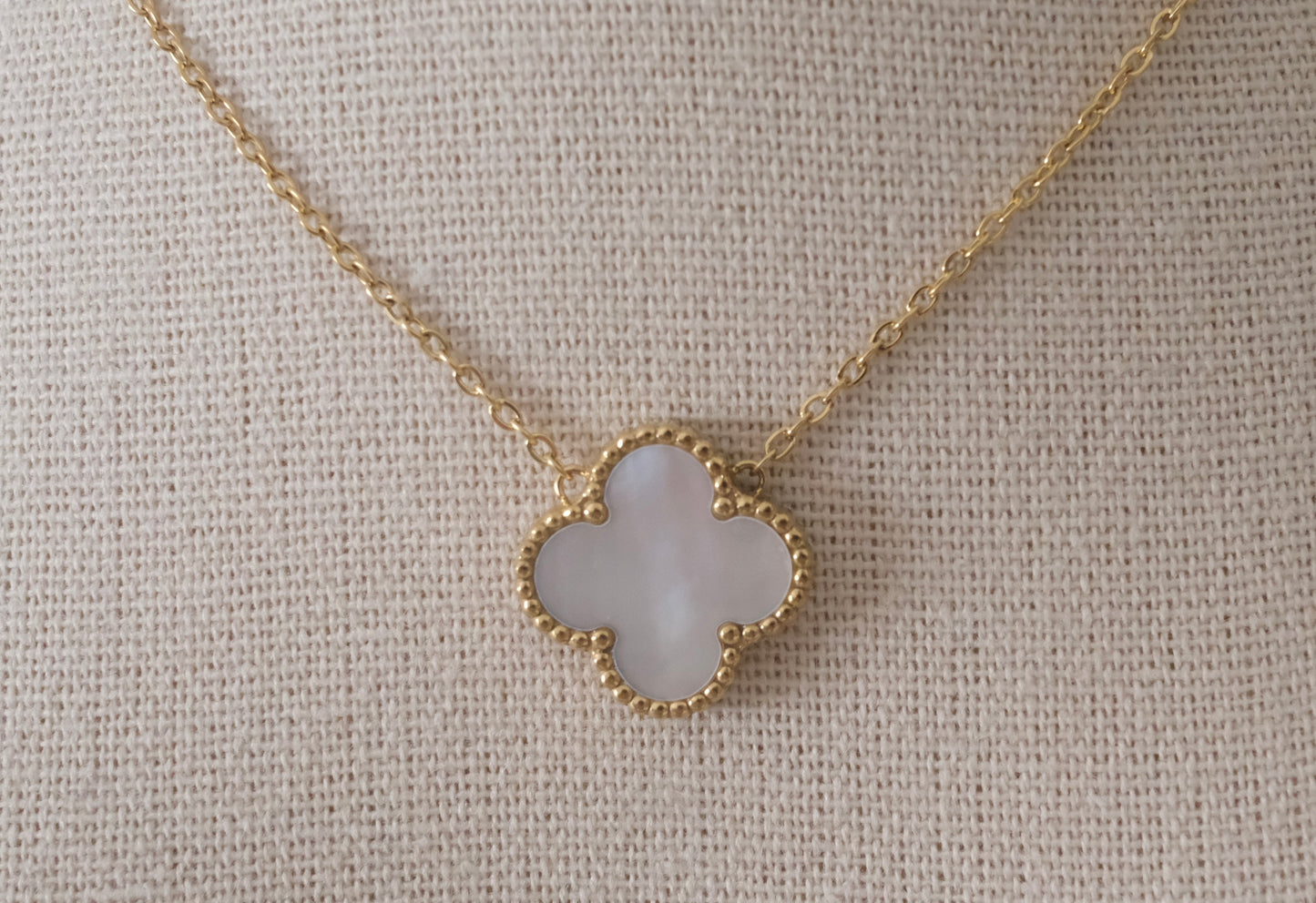 Éclat Charm Collection