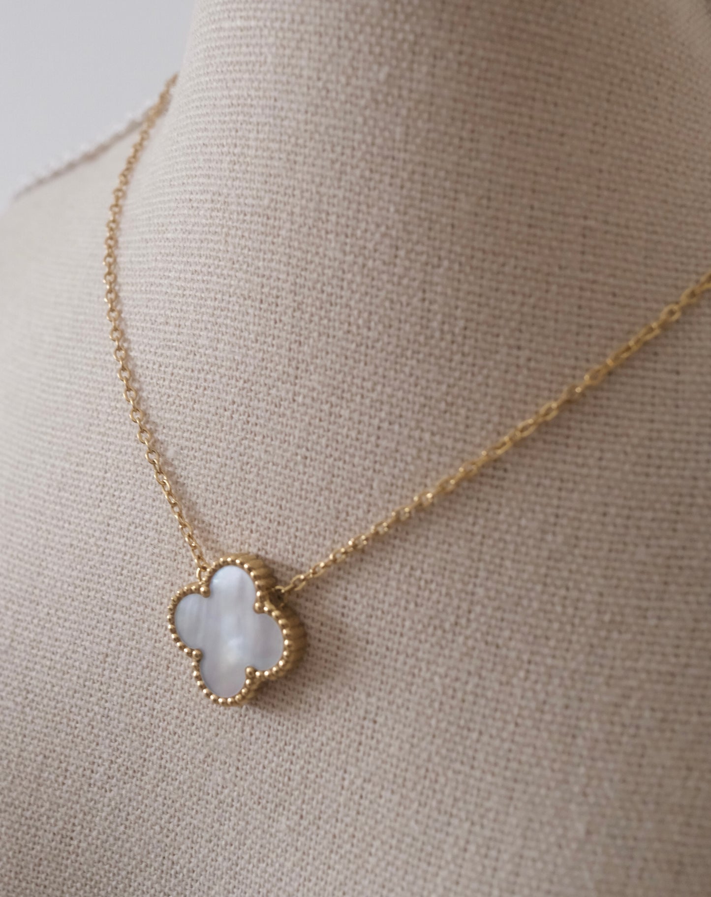 Éclat Charm Collection