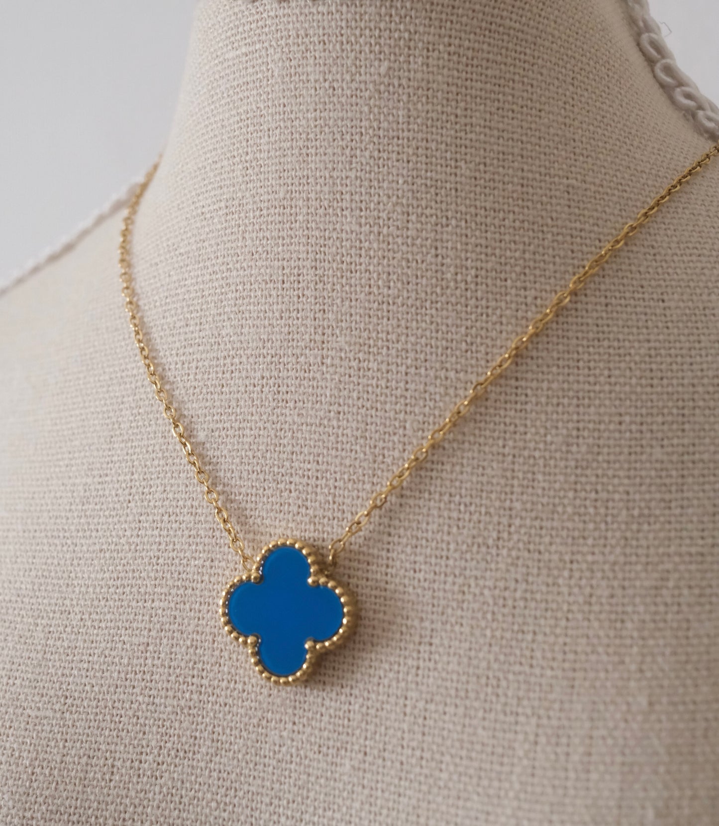 Éclat Charm Collection