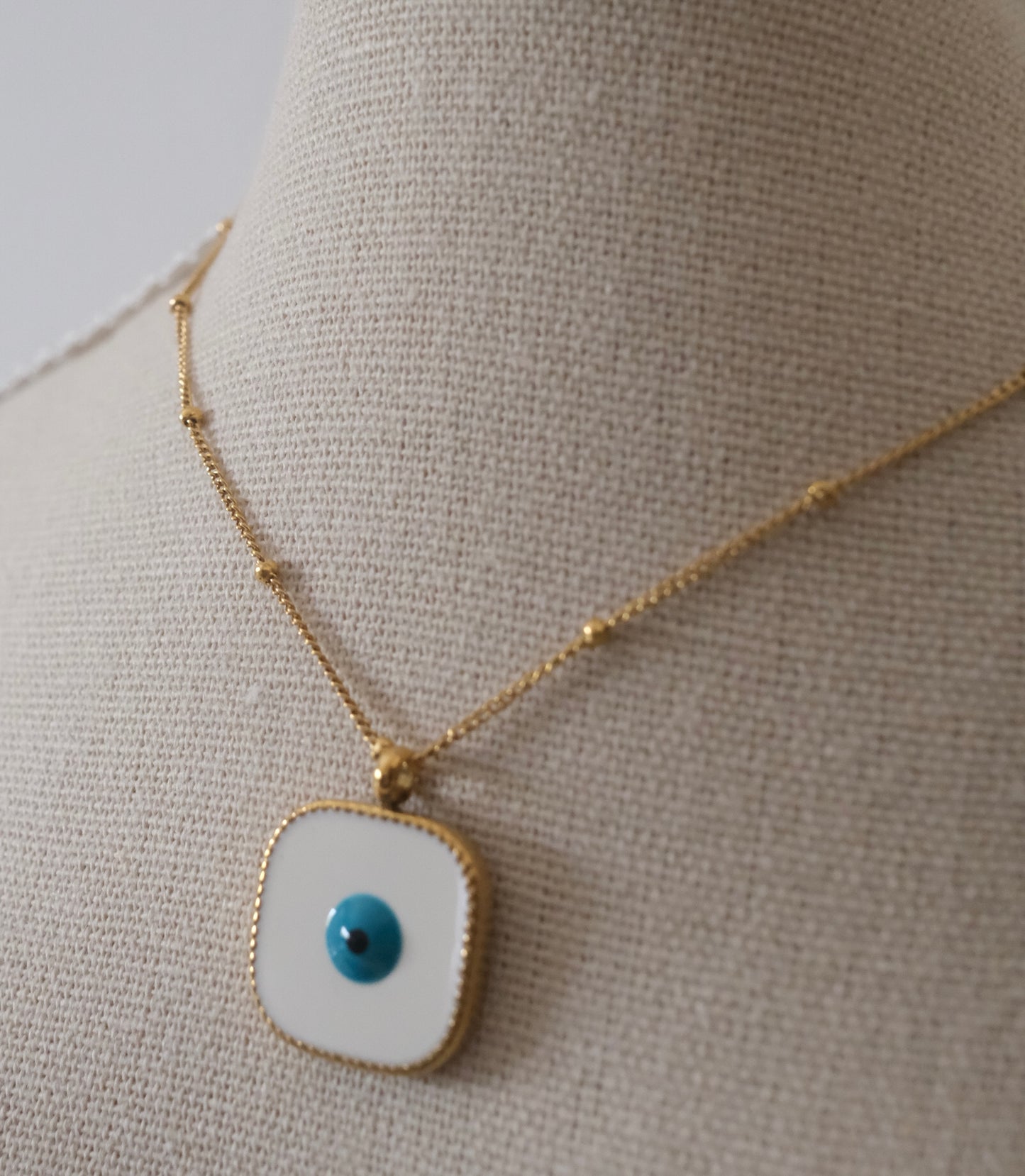 Evia Eye Necklace