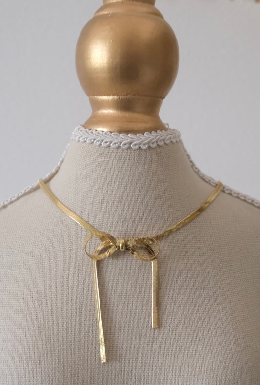 Belle Bow Necklace