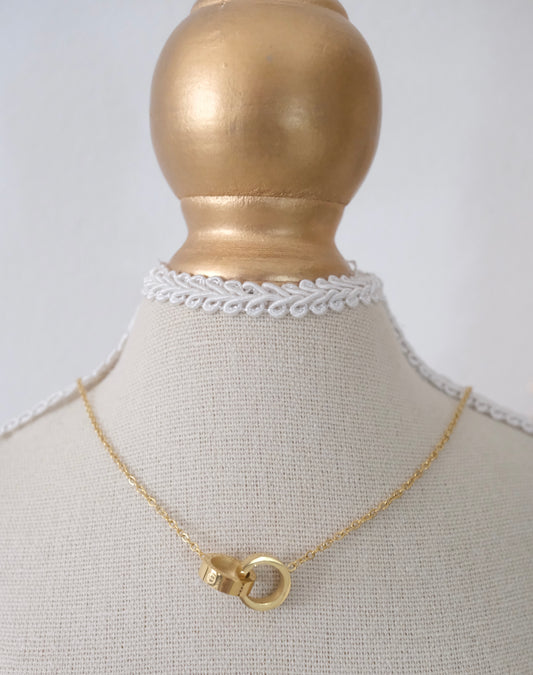 Eterna Link Necklace