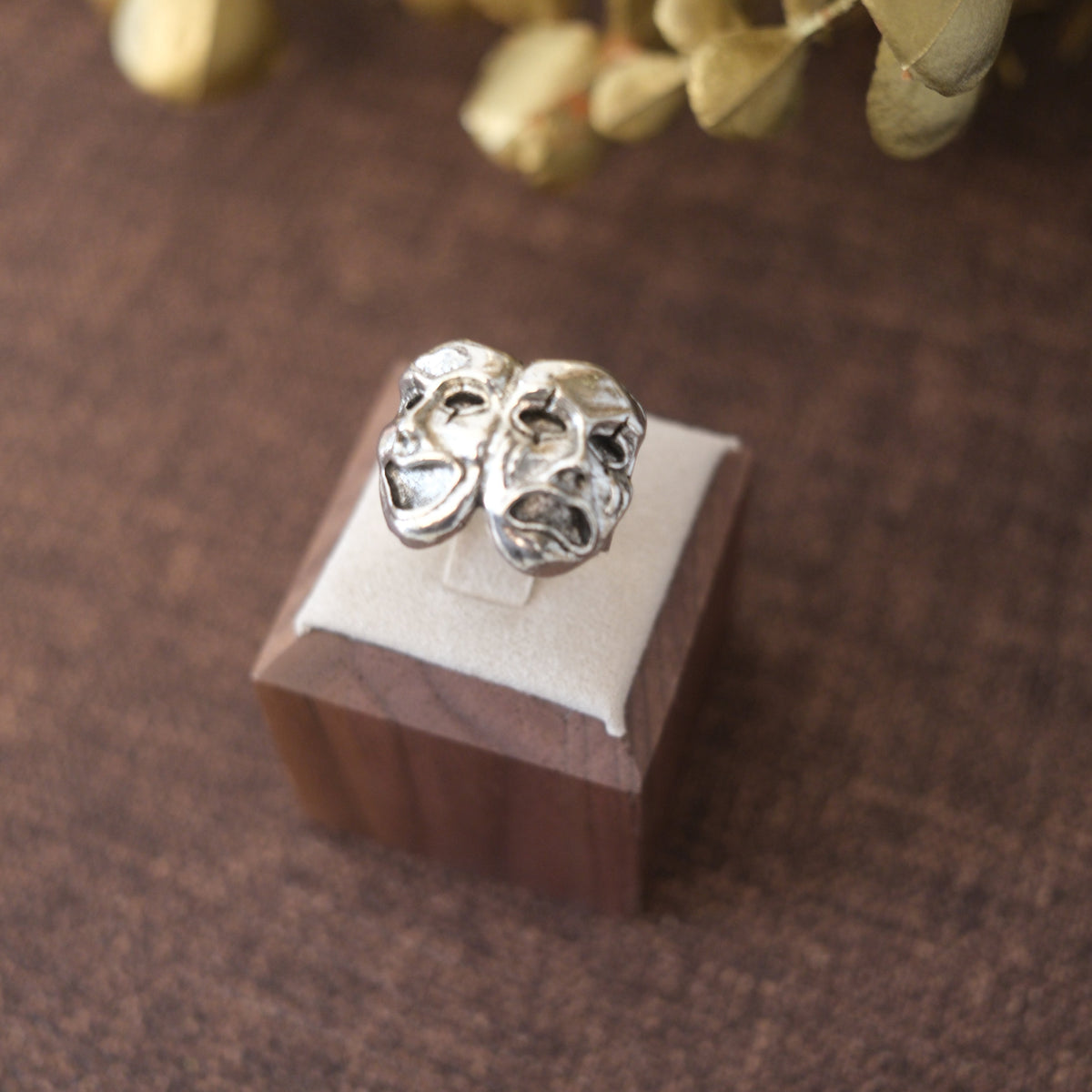 The Two Masks Ring