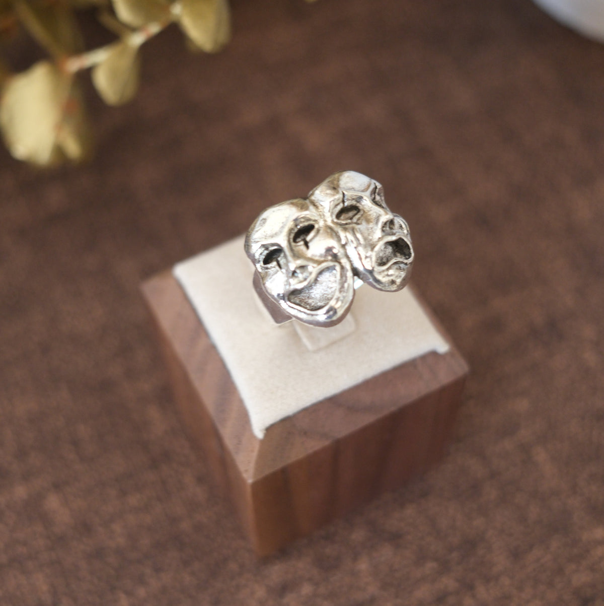 The Two Masks Ring