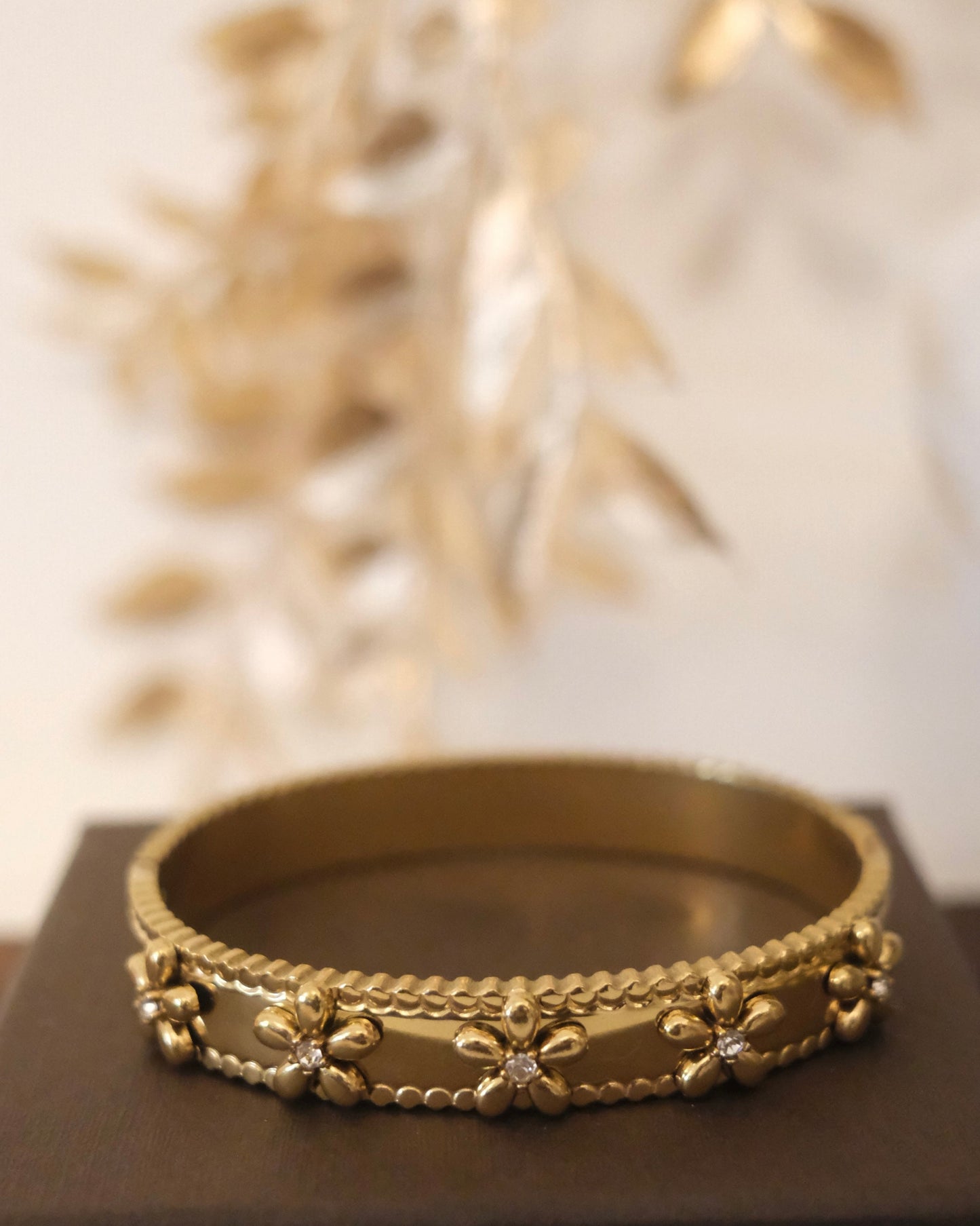 Fleurie Bangle