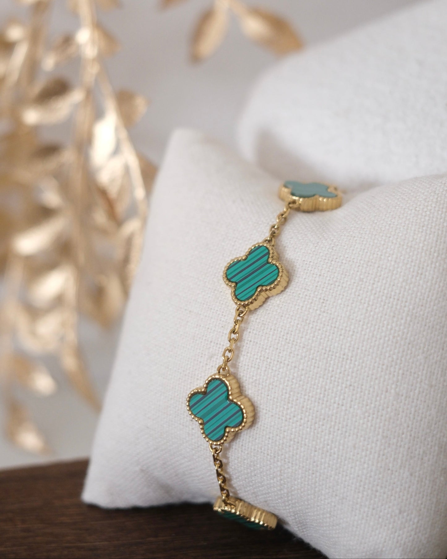 Éclat Charm Bracelet Collection