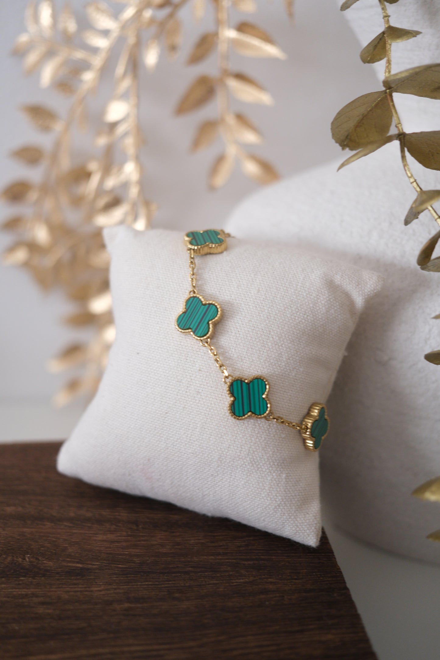 Éclat Charm Bracelet Collection