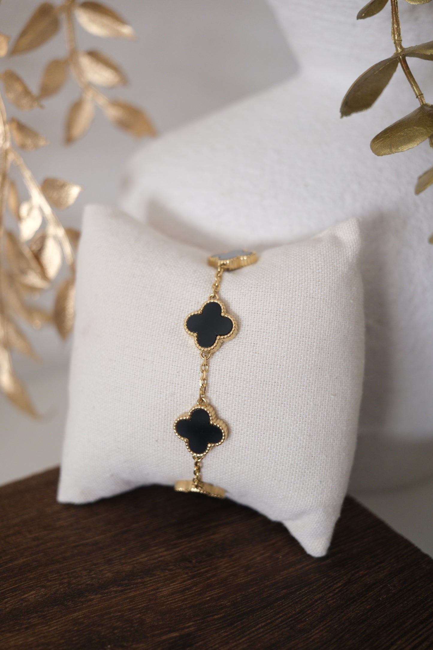 Éclat Charm Bracelet Collection