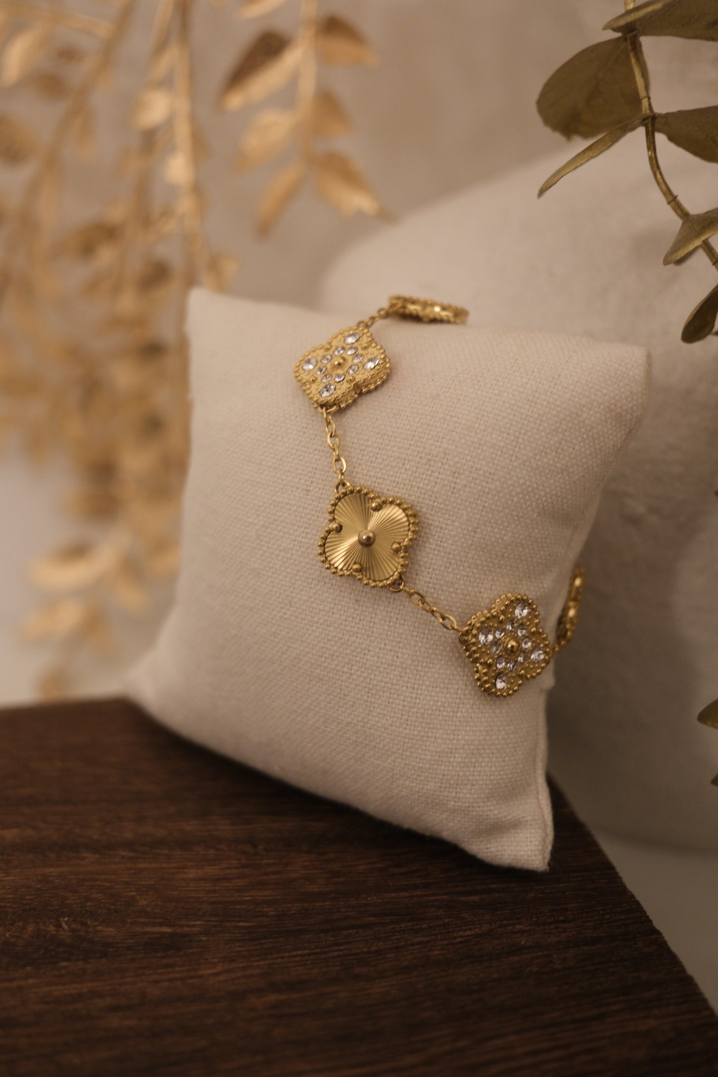 Lustra Dual Glow Bracelet