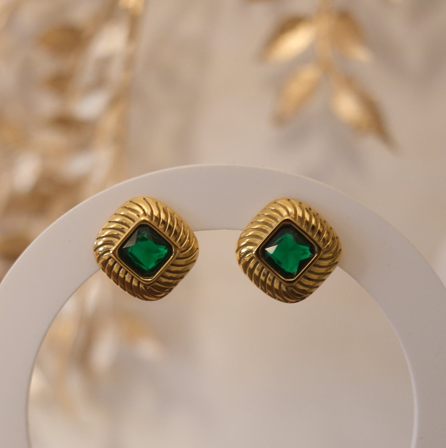 Élan Aura Earrings