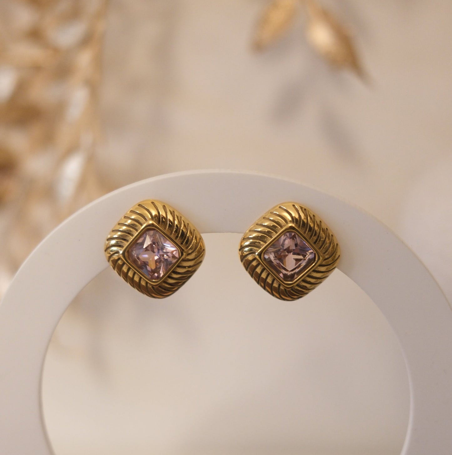 Élan Aura Earrings
