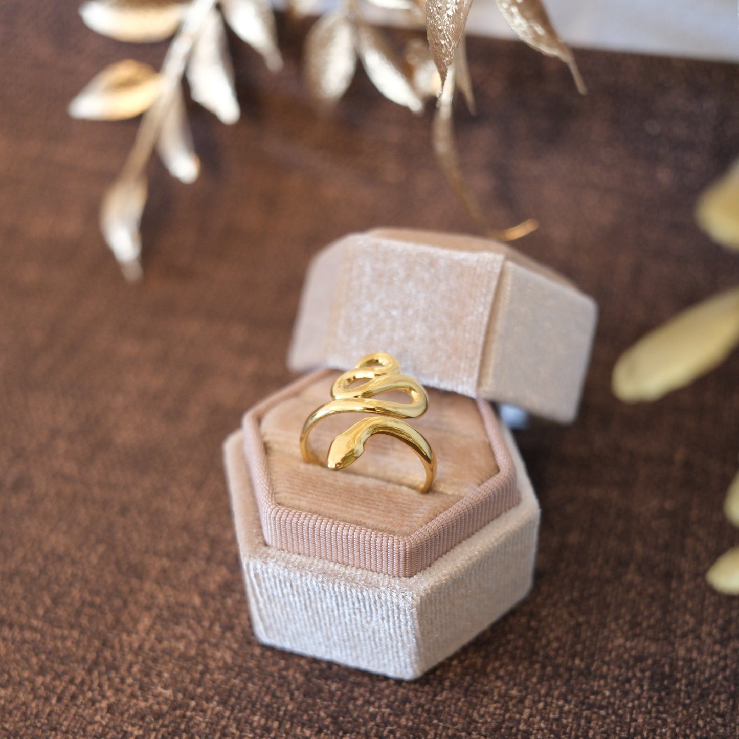 Zena Ring
