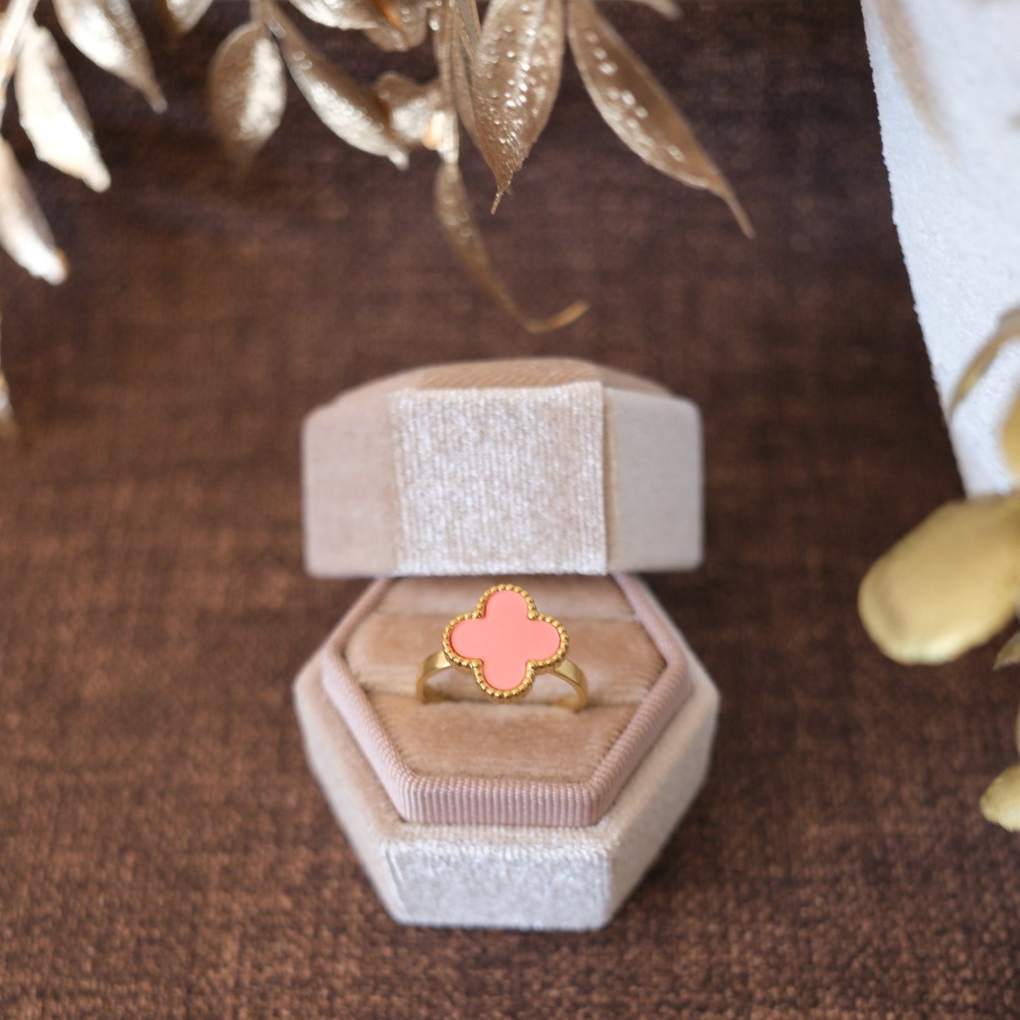 Éclat Charm Rings