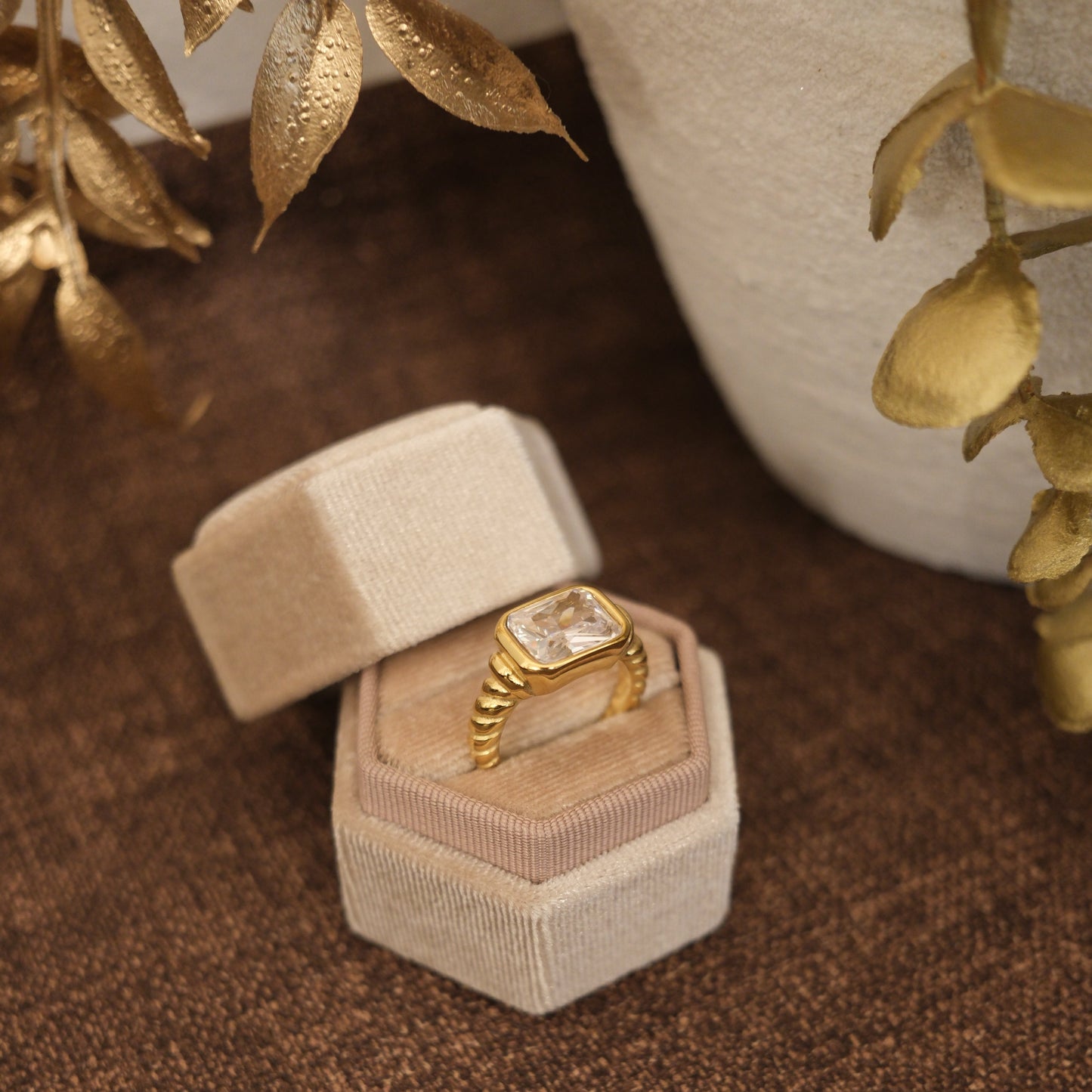 Elio Ring
