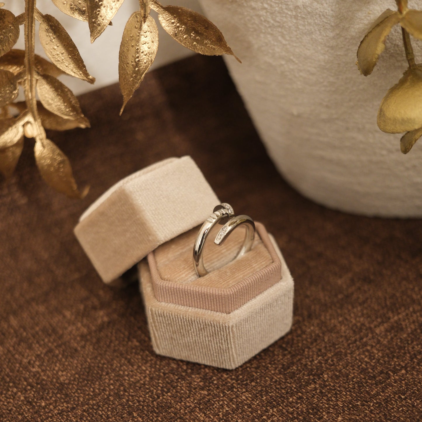 Nailé Ring