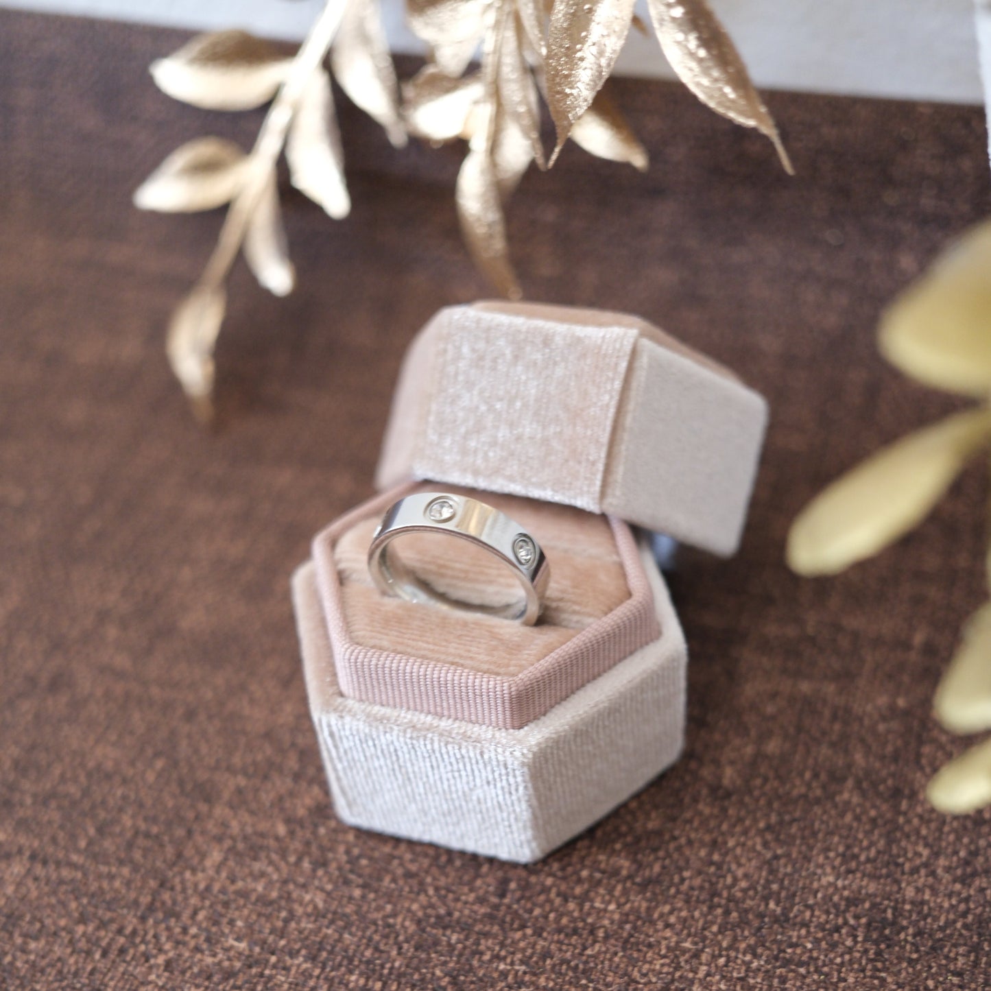Vyxen Crystal Ring