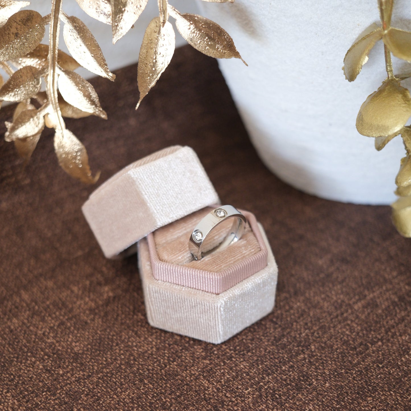 Vyxen Crystal Ring