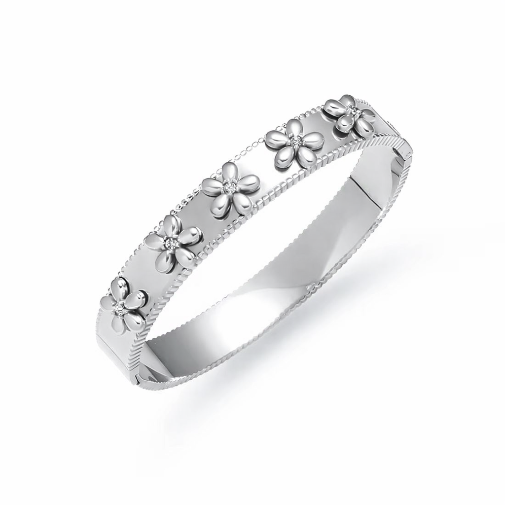 Fleurie Bangle