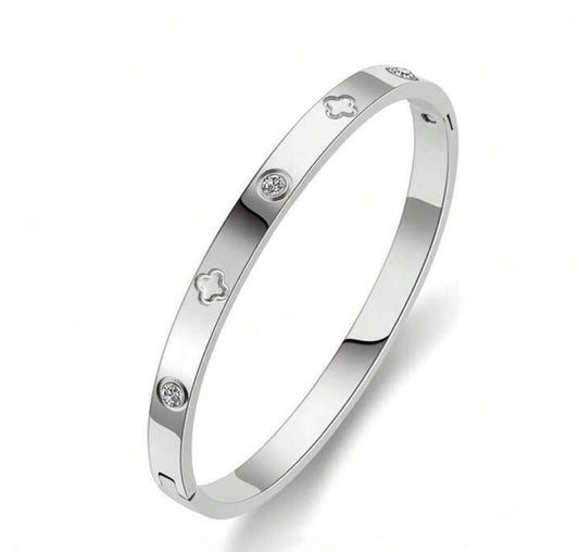 Silver Loop Bangle